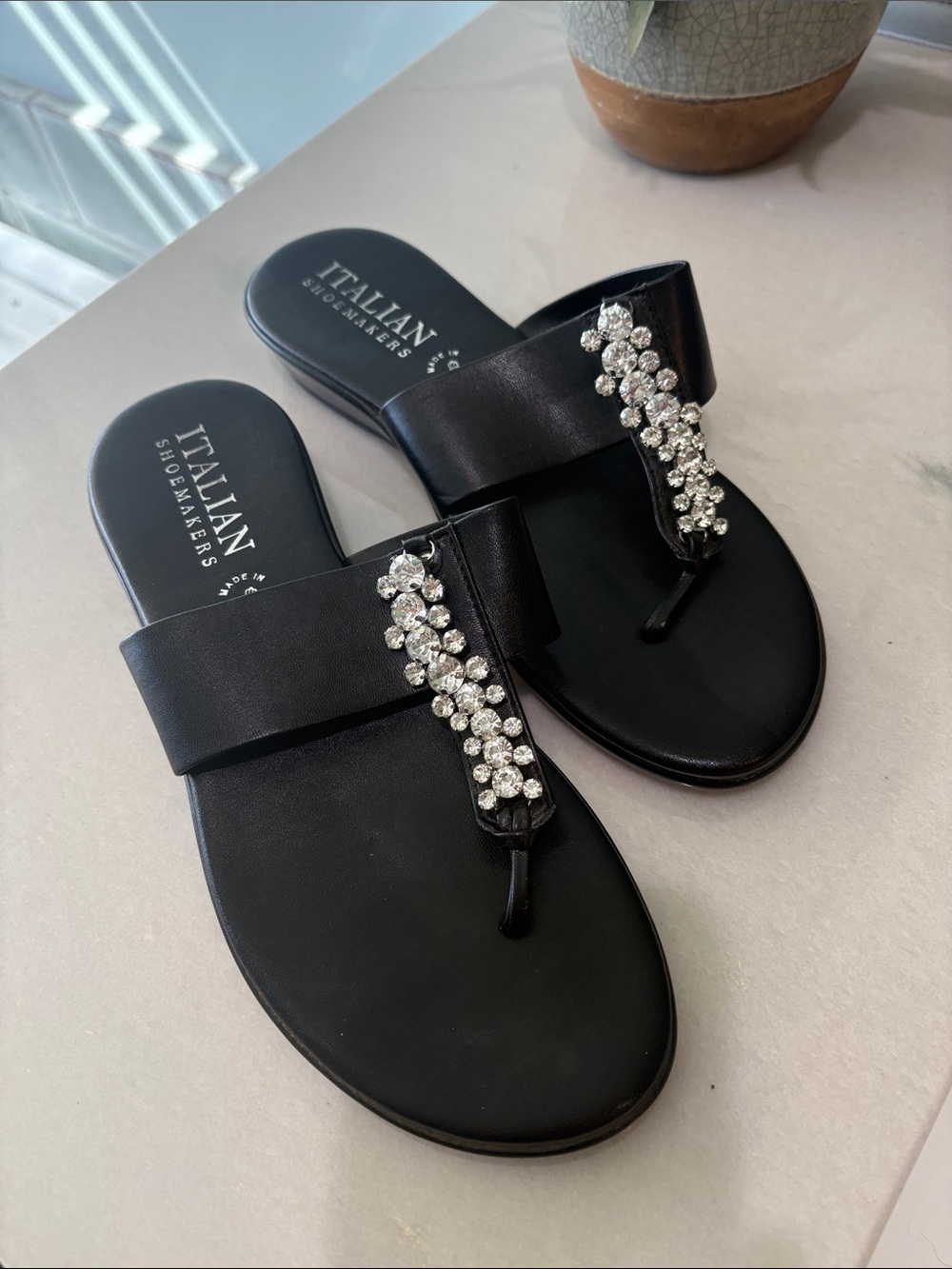Italian Shoemakers Black Crystal-Embellished Toe-Post Sandals